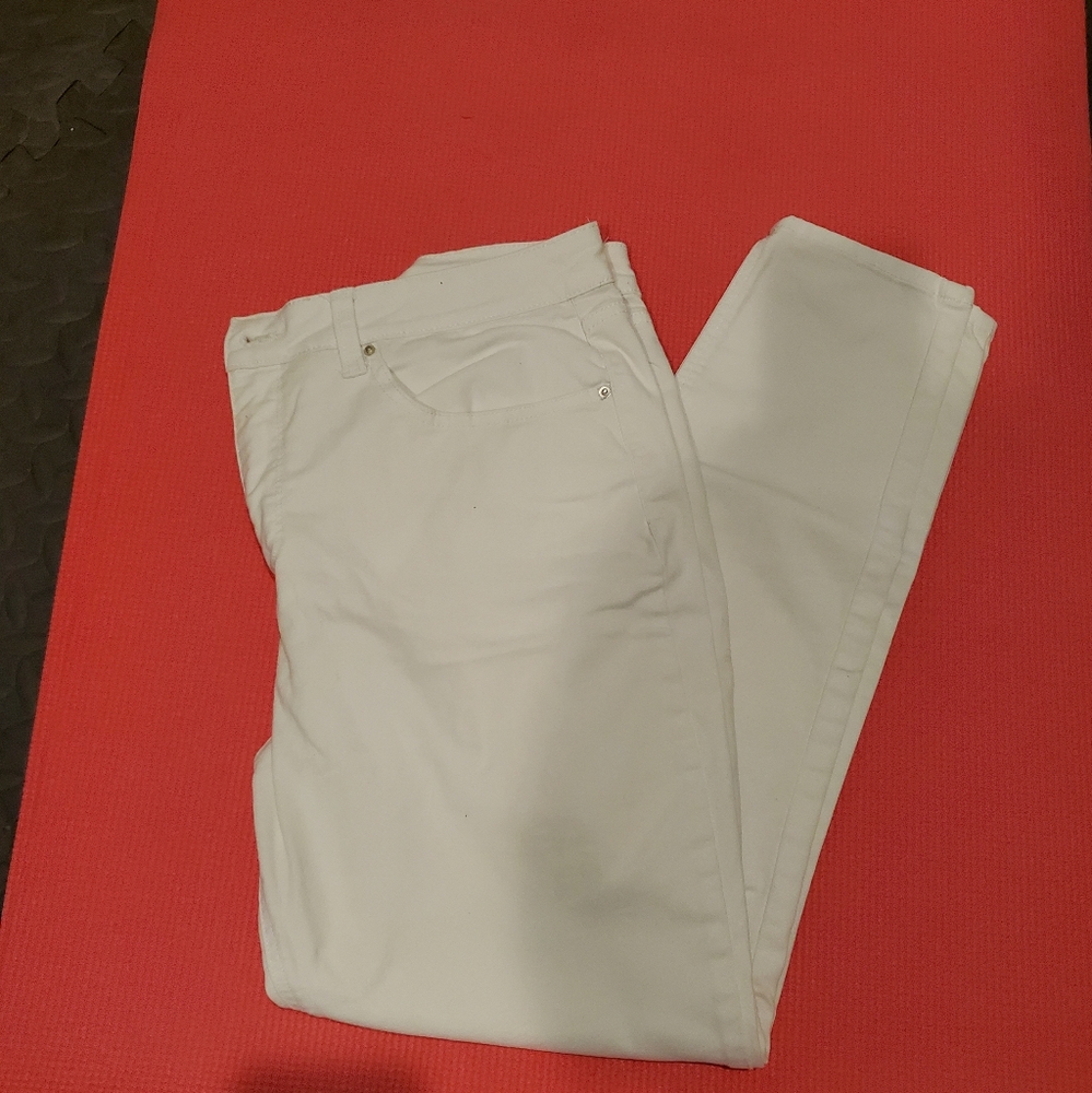 No Boundaries Off-White Denim Pants